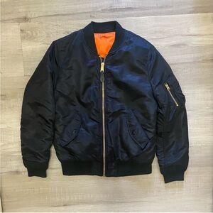 Alpha Industries MA-1 Reversible Bomber Jacket Women’s Large. Fits Men’s Small